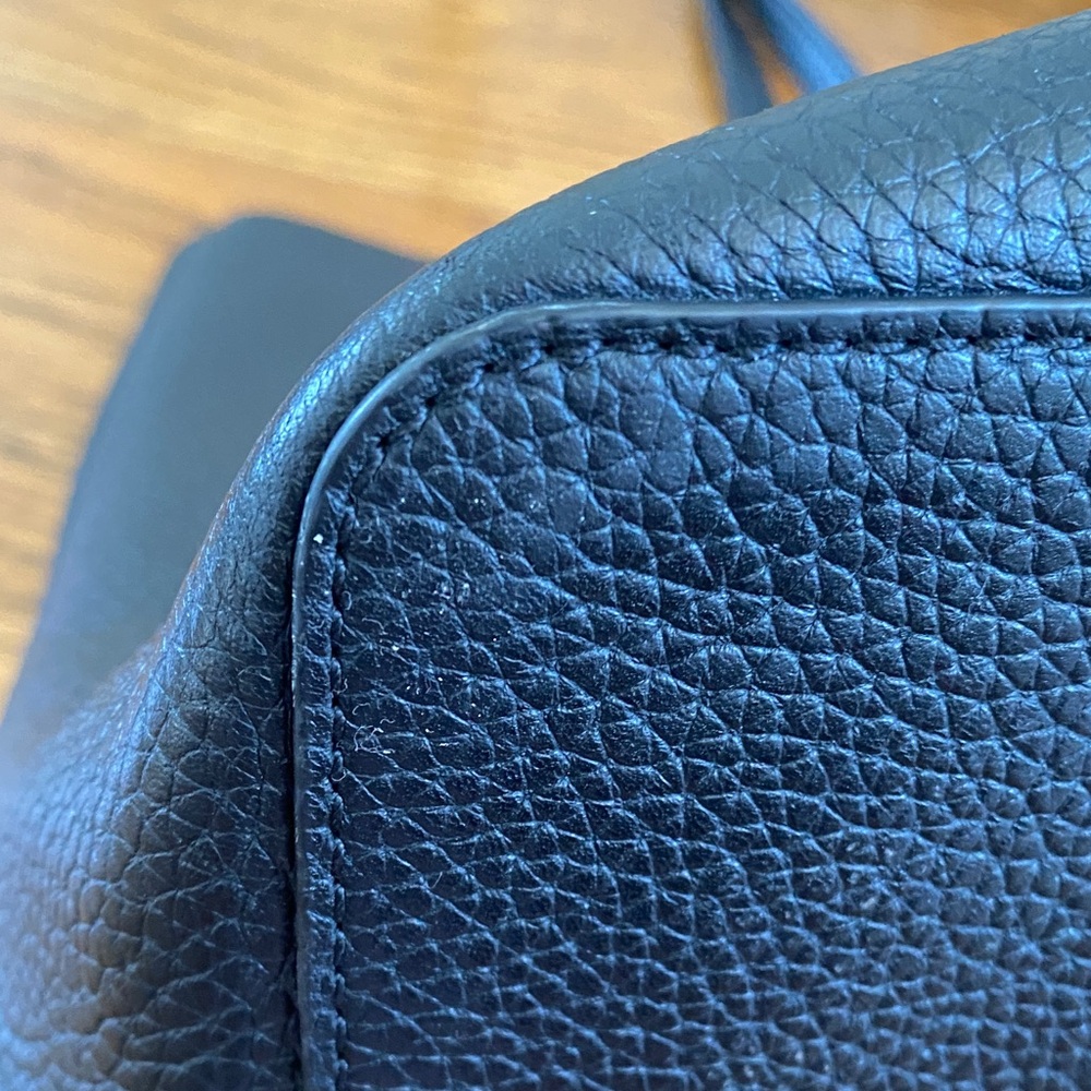 Tory Burch Perry Tote Black - Picture 5 of 14